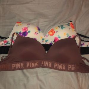 vs pink wireless slight push up bras